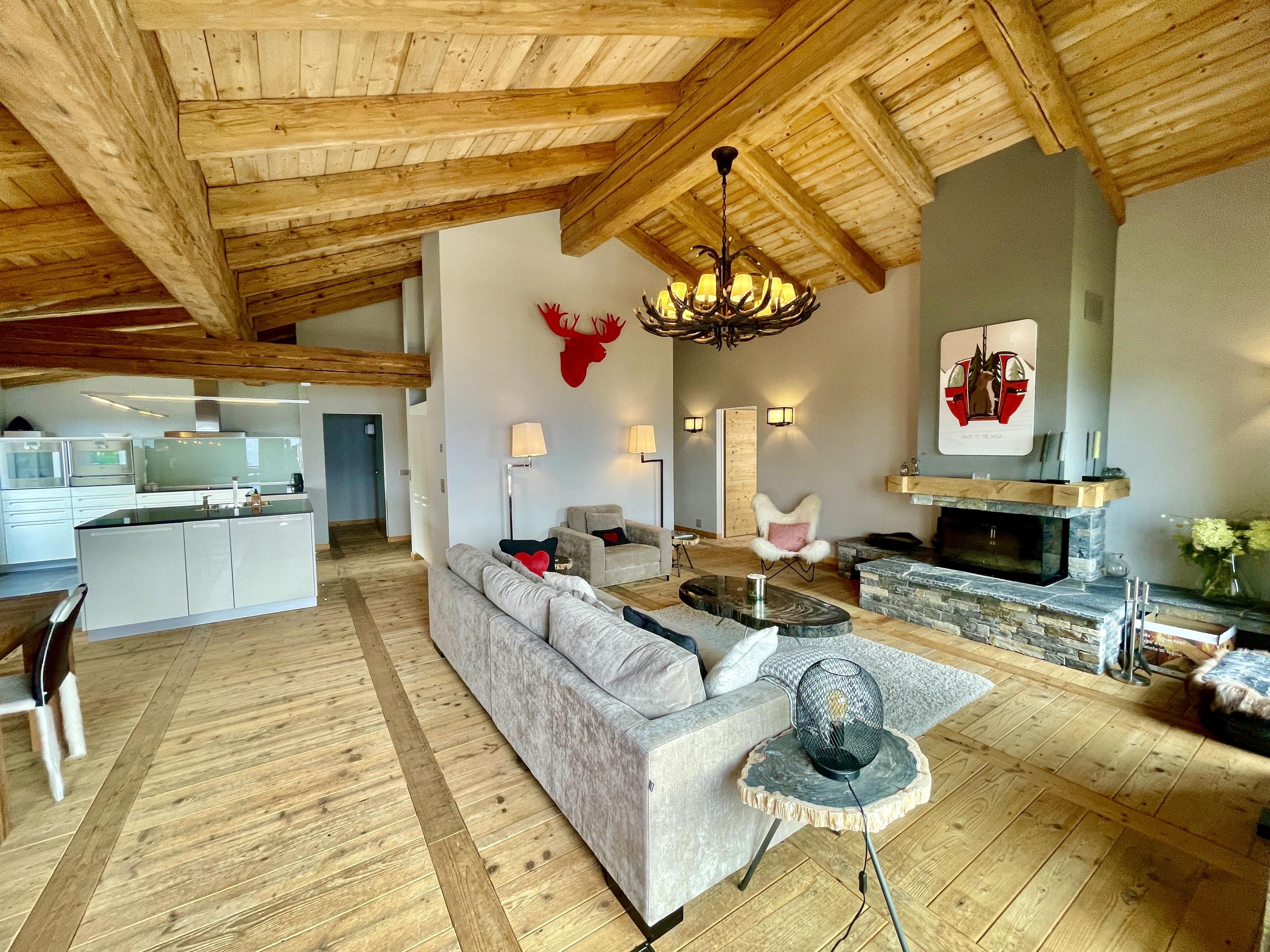 A vendre 3963 Crans-Montana Attique 5.5 pièce(s)