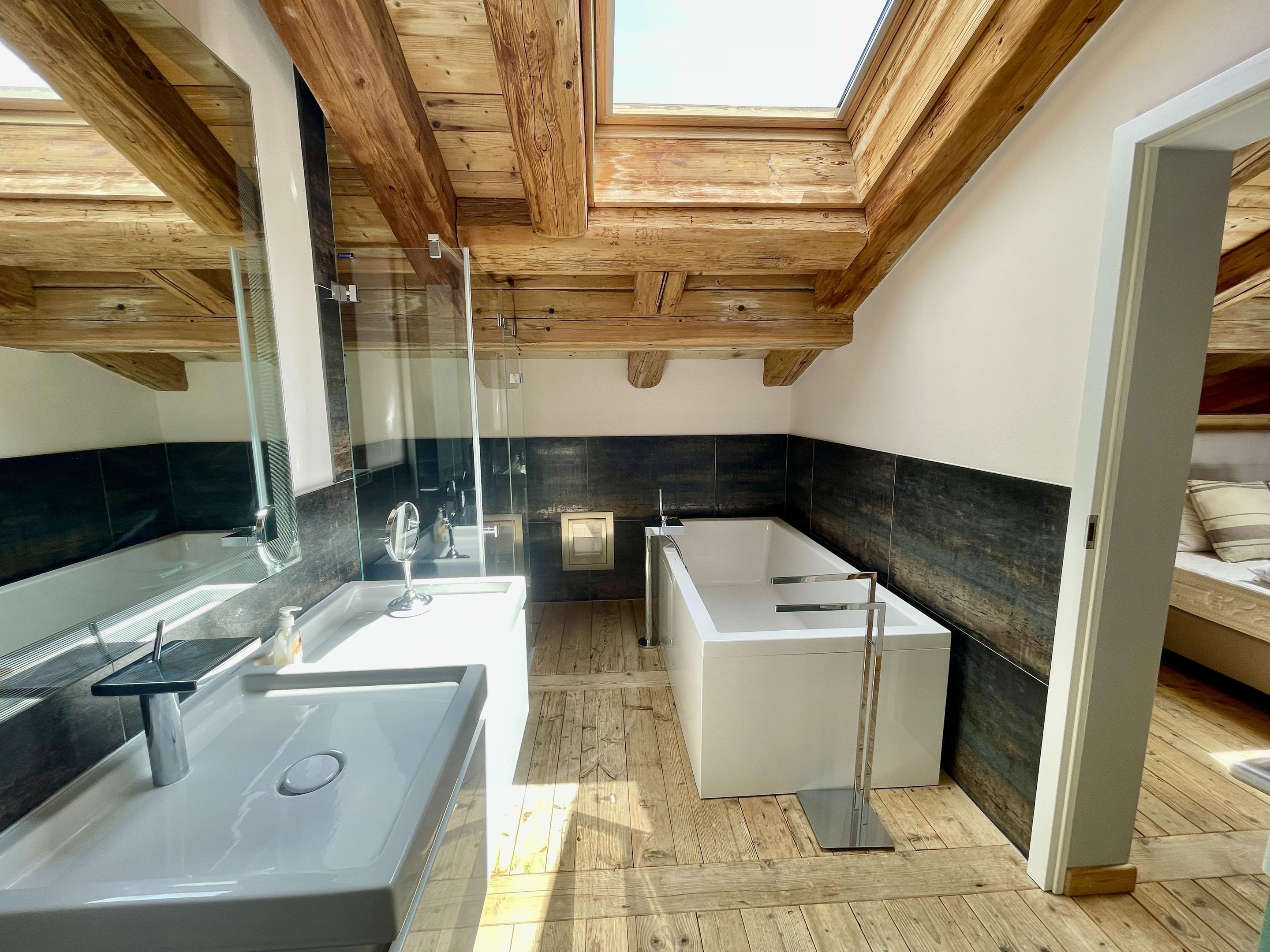 A vendre 3963 Crans-Montana Attique 5.5 pièce(s)