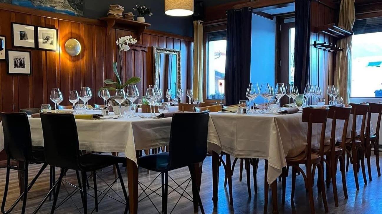 A louer 3971 Chermignon Restaurant pi&egrave;ce(s) 3.5