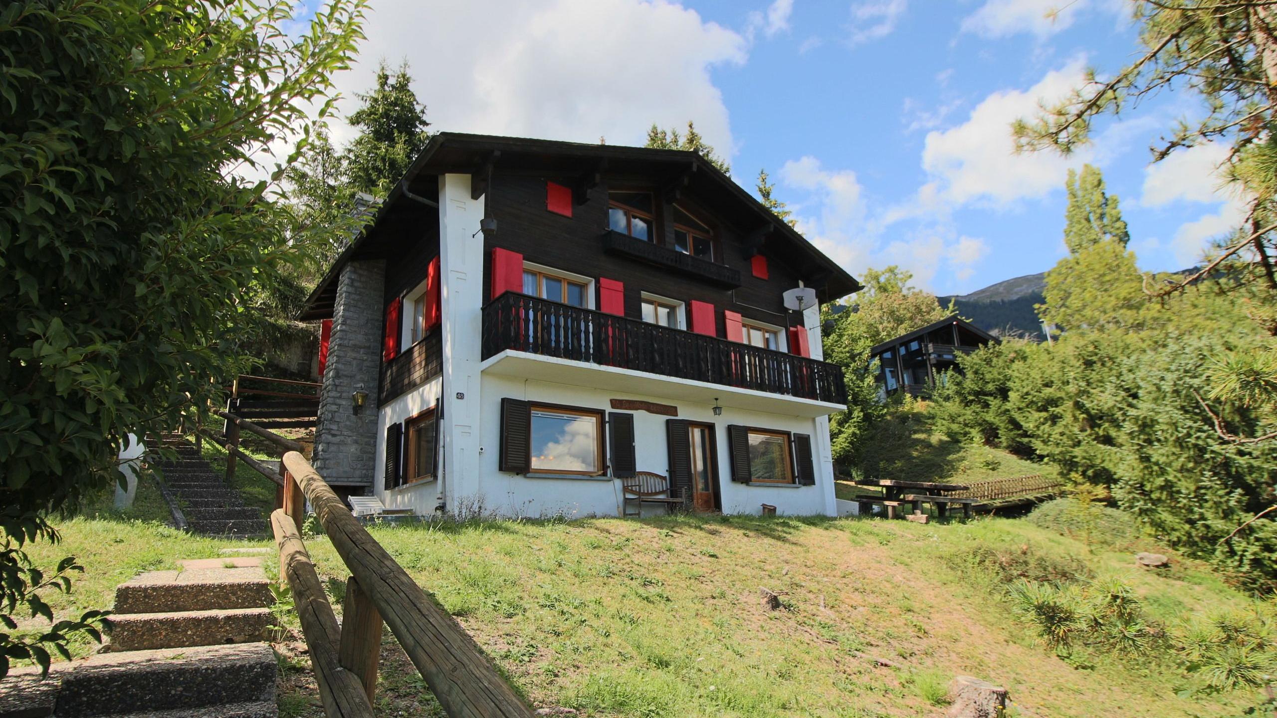 A vendre 3974 Mollens VS Chalet pièce(s) 8