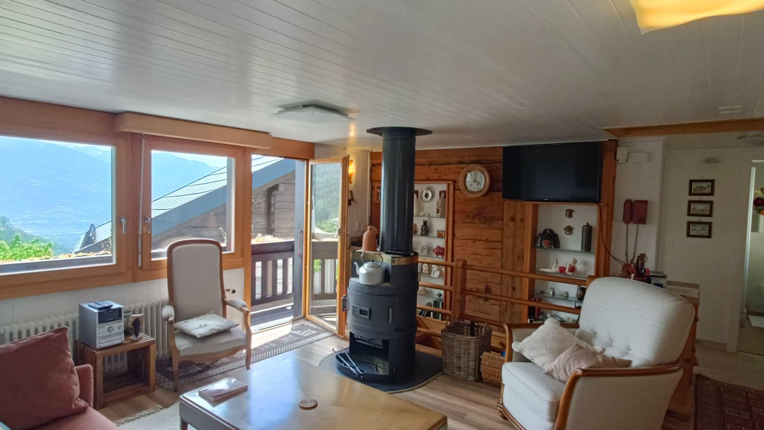 A vendre 1977 Icogne Maison pi&egrave;ce(s) 4.5